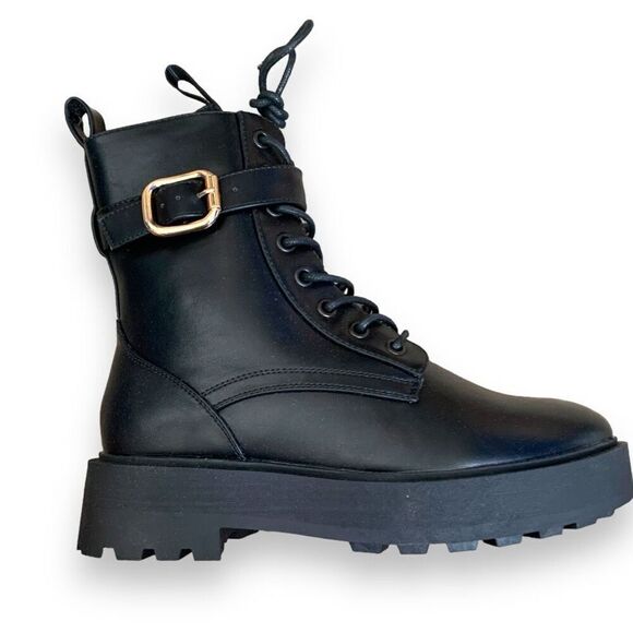 ASOS Design Ali Boots Black Wide Fit Chunky Lace Up  Ankle Buckle Detail 7 - Picture 2 of 12